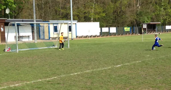 01.05.2016 Hochweitzschen vs. SG Großbothen